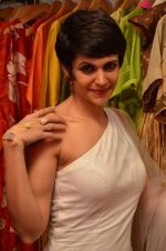 Mandira Bedi at Atosa launches new collection on 2nd Dec 2015